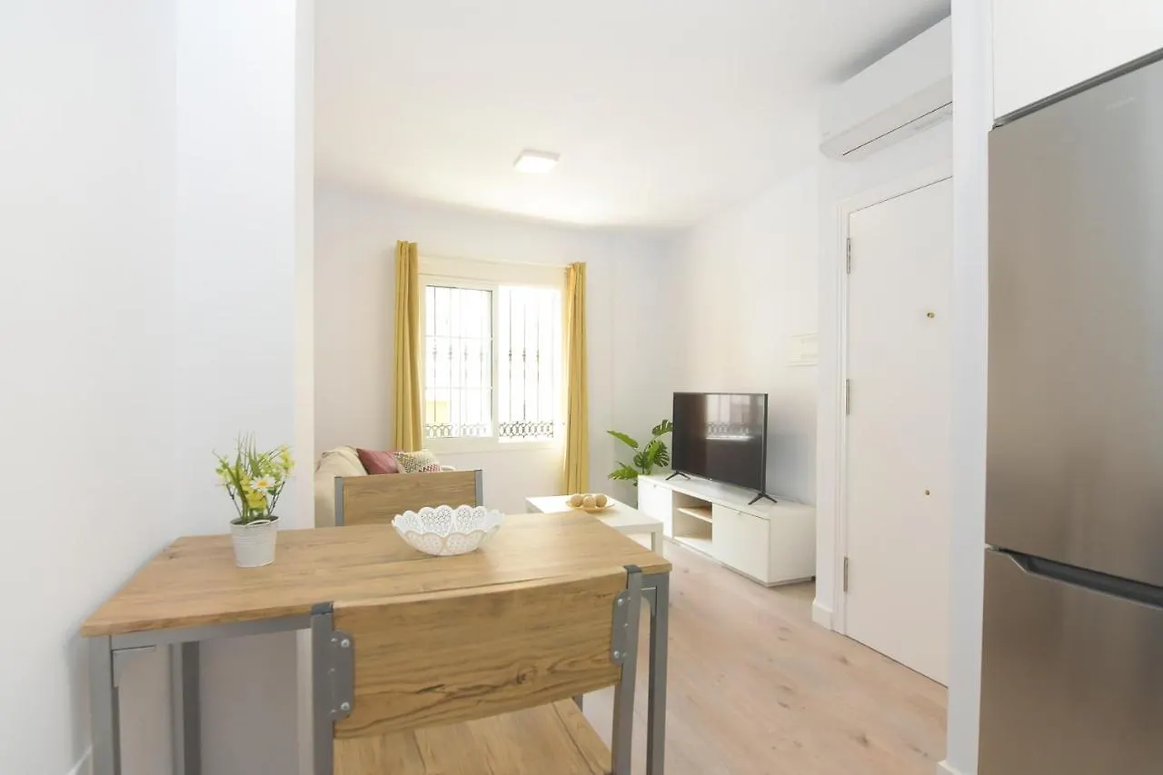 Apartamento Recien Reformado En El Centro De Nerja Apartmán